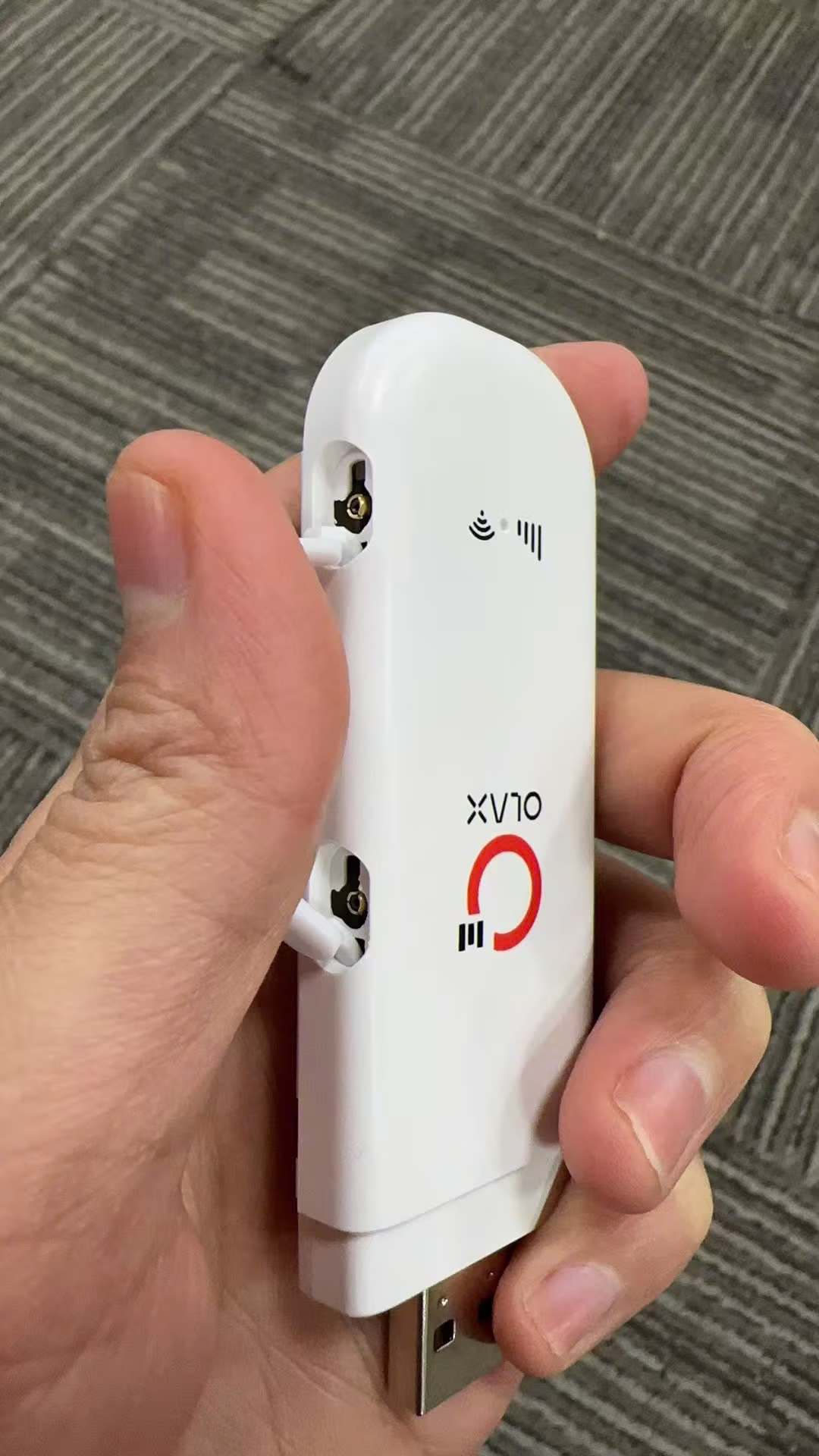 Usb Phát Wifi 4G Olax F90 Wifi 6+, tốc độ 150Mbps, kết nối 10 máy