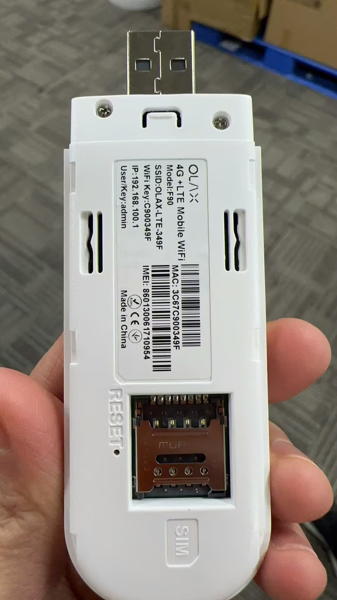 Usb Phát Wifi 4G Olax F90 Wifi 6+, tốc độ 150Mbps, kết nối 10 máy