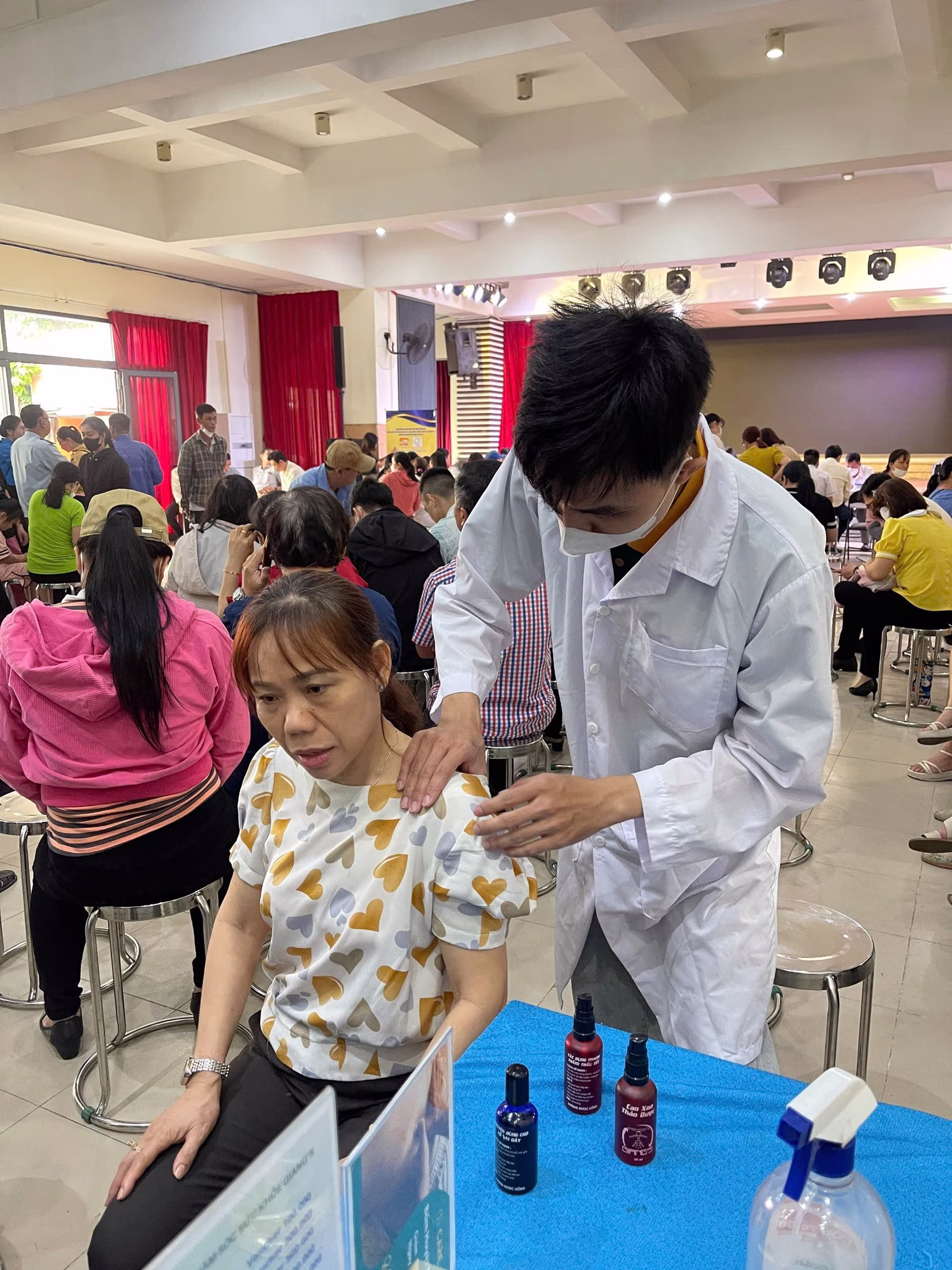 CAO XOA THẢO DƯỢC GIANG'S ĐỒNG HÀNH CÙNG SỨC KHỎE NGƯỜI LAO ĐỘNG