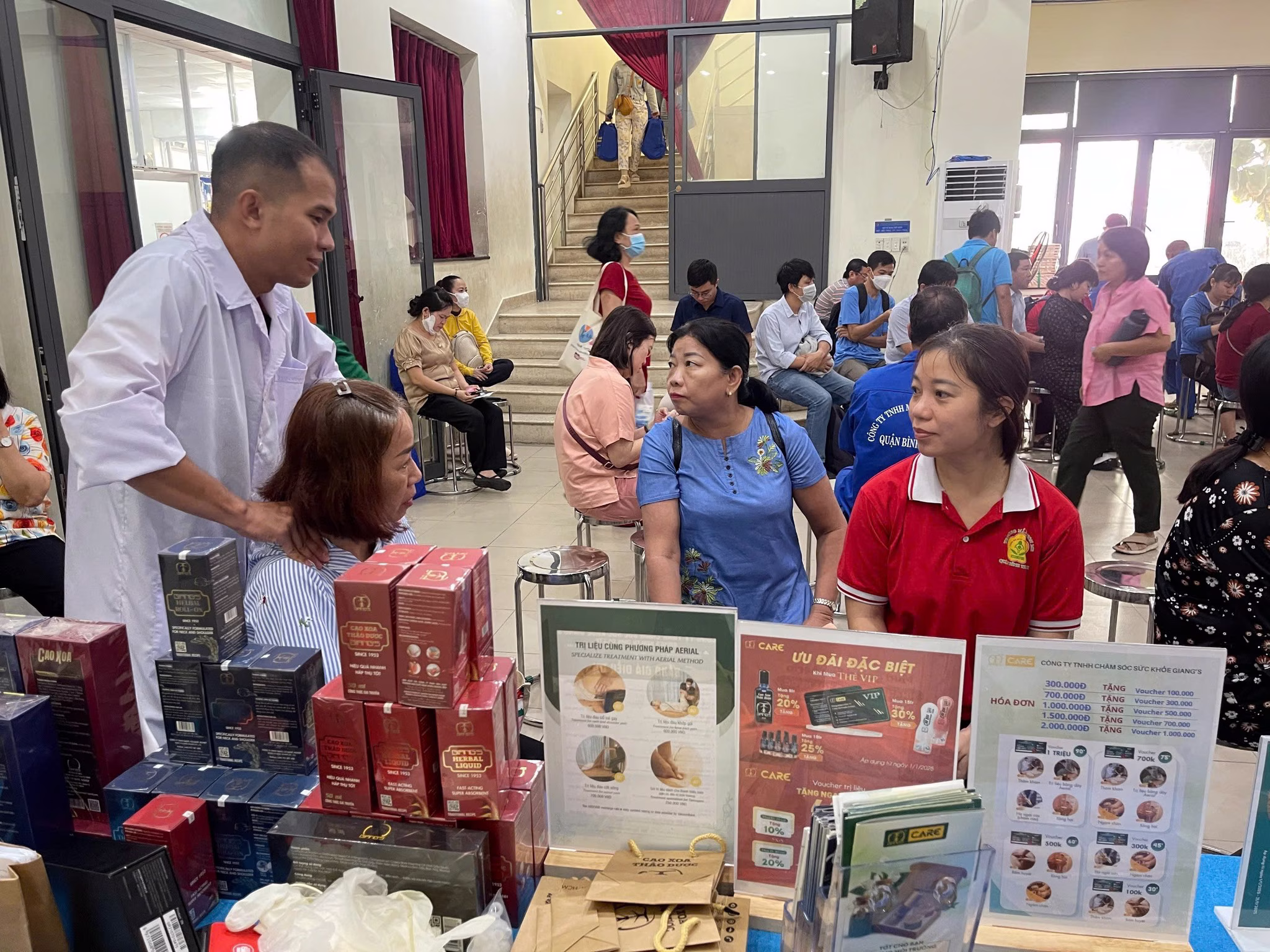 CAO XOA THẢO DƯỢC GIANG'S ĐỒNG HÀNH CÙNG SỨC KHỎE NGƯỜI LAO ĐỘNG