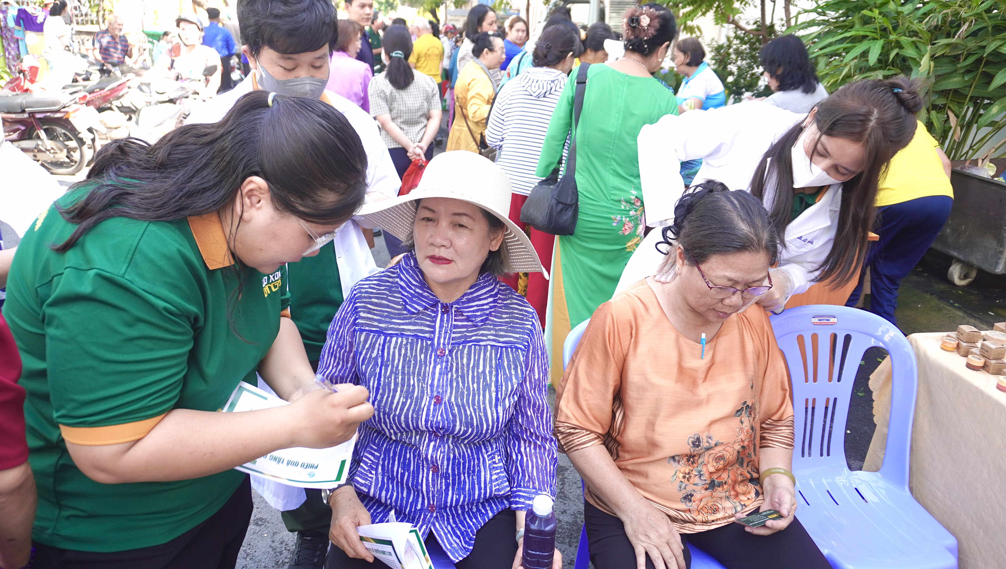 GIANG’S CARE CÙNG PHỤ NỮ SỐNG KHỎE - SỐNG AN VUI